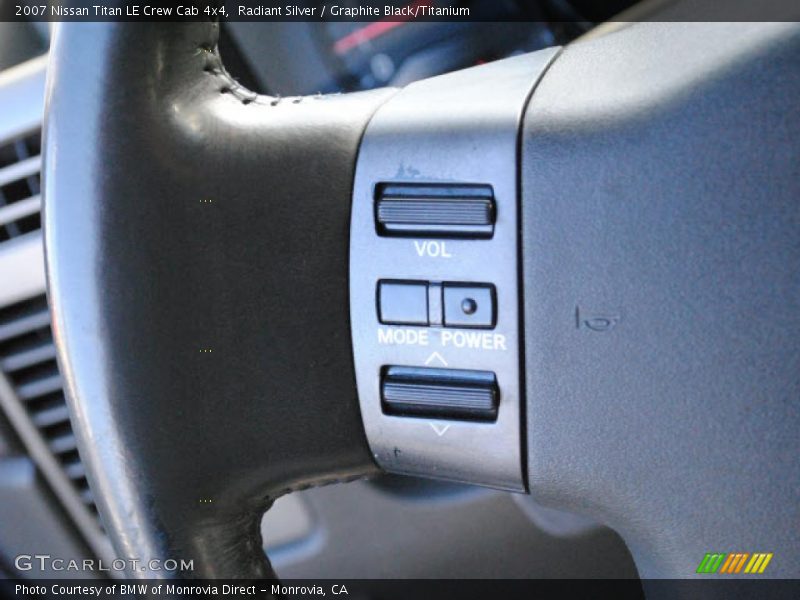 Radiant Silver / Graphite Black/Titanium 2007 Nissan Titan LE Crew Cab 4x4