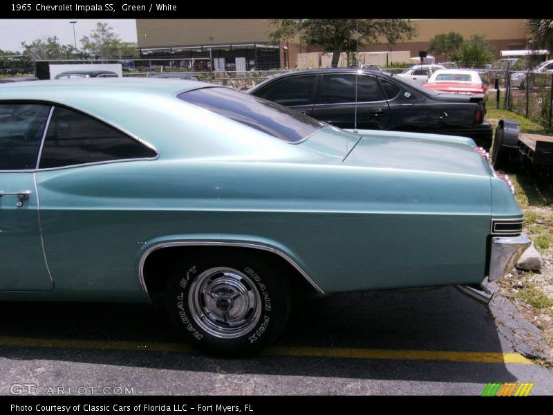 Green / White 1965 Chevrolet Impala SS