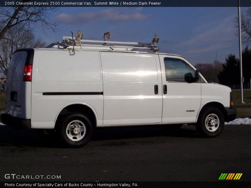 Summit White / Medium Dark Pewter 2005 Chevrolet Express 2500 Commercial Van