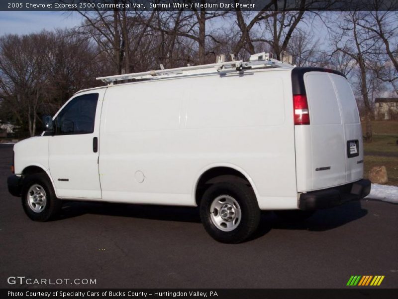 Summit White / Medium Dark Pewter 2005 Chevrolet Express 2500 Commercial Van
