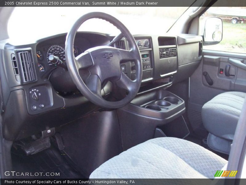 Medium Dark Pewter Interior - 2005 Express 2500 Commercial Van 