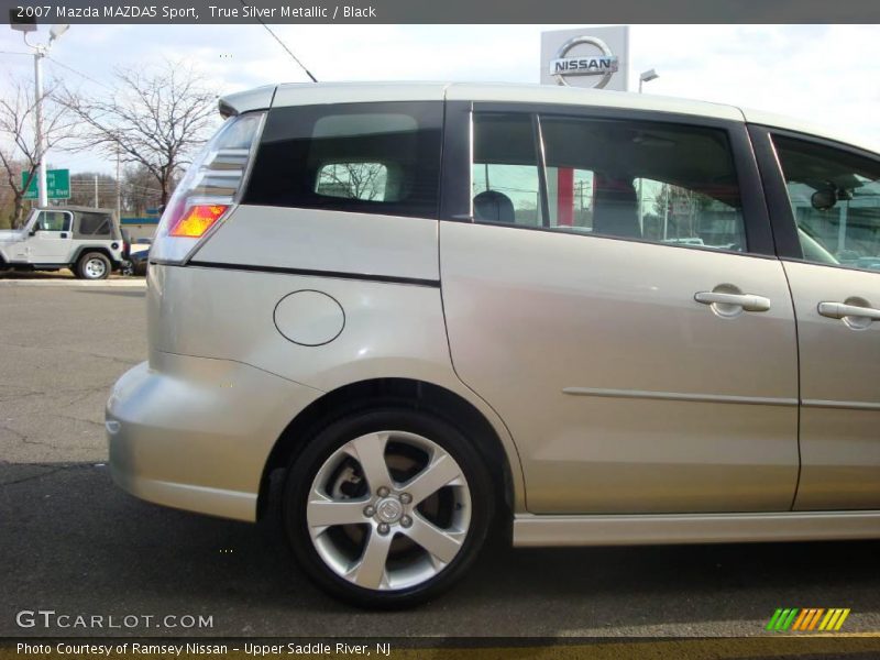 True Silver Metallic / Black 2007 Mazda MAZDA5 Sport