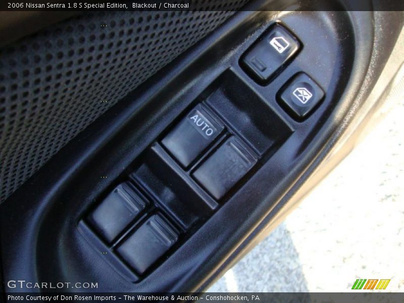 Blackout / Charcoal 2006 Nissan Sentra 1.8 S Special Edition