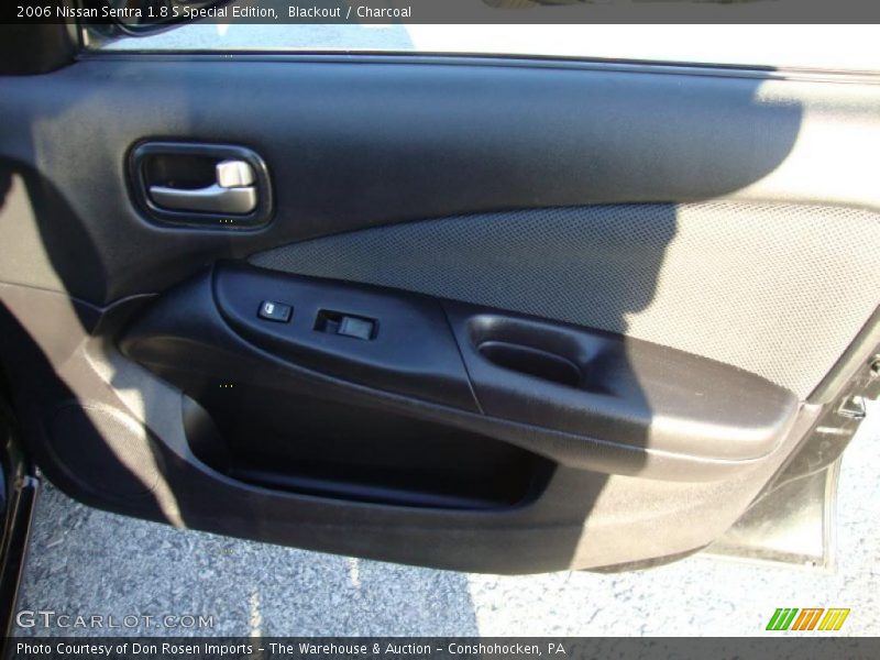 Blackout / Charcoal 2006 Nissan Sentra 1.8 S Special Edition