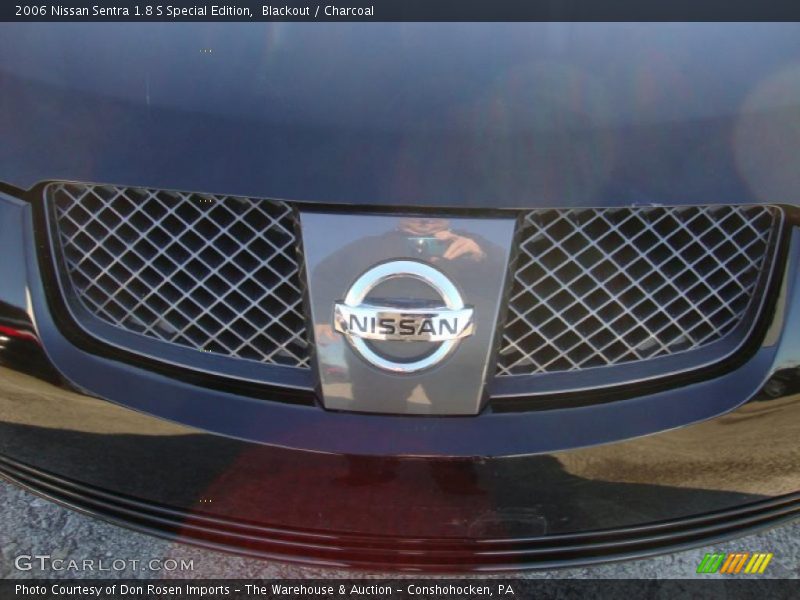 Blackout / Charcoal 2006 Nissan Sentra 1.8 S Special Edition