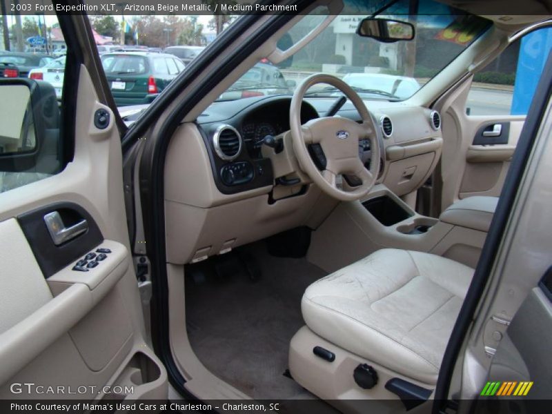 Arizona Beige Metallic / Medium Parchment 2003 Ford Expedition XLT