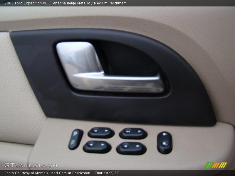 Arizona Beige Metallic / Medium Parchment 2003 Ford Expedition XLT
