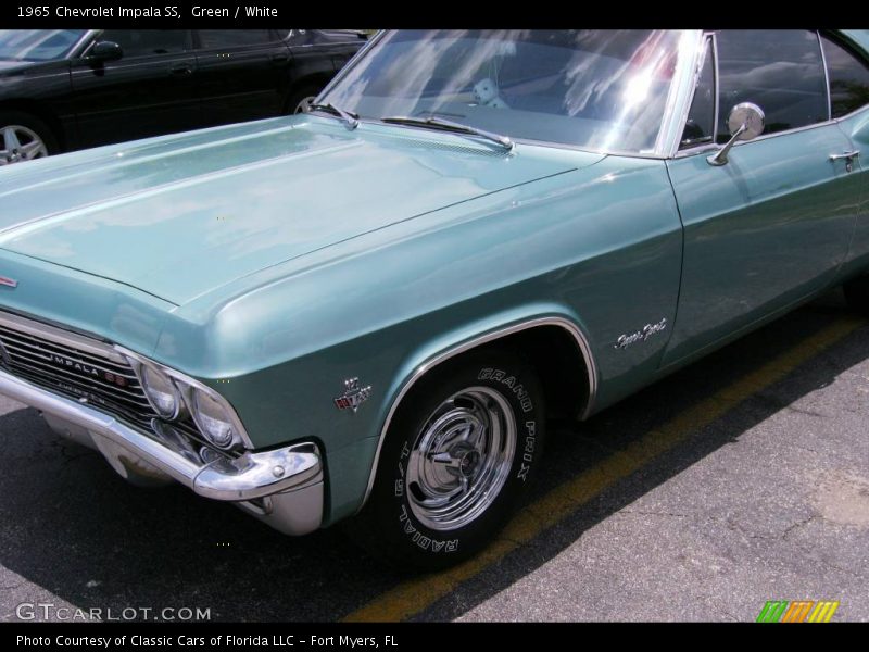 Green / White 1965 Chevrolet Impala SS