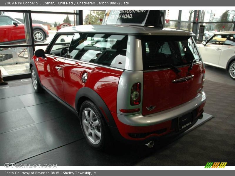 Chili Red / Checkered Carbon Black/Black 2009 Mini Cooper S Clubman