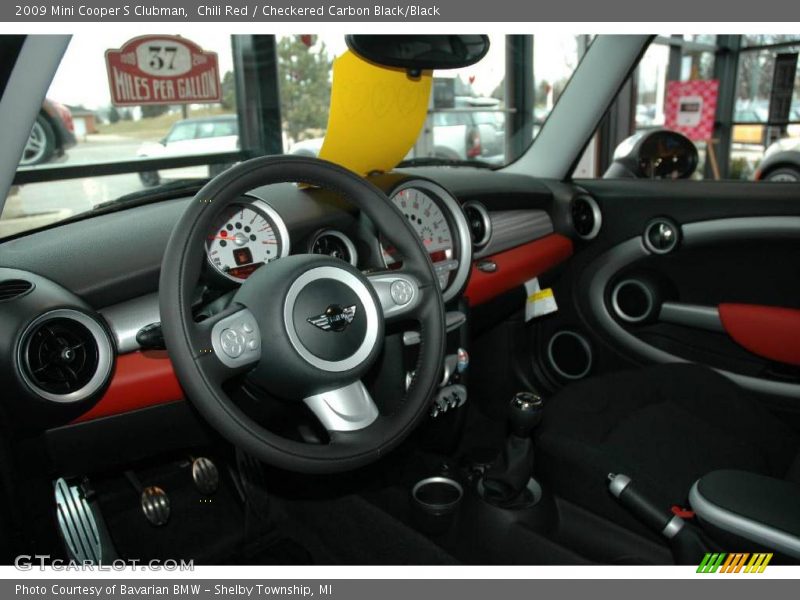 Chili Red / Checkered Carbon Black/Black 2009 Mini Cooper S Clubman