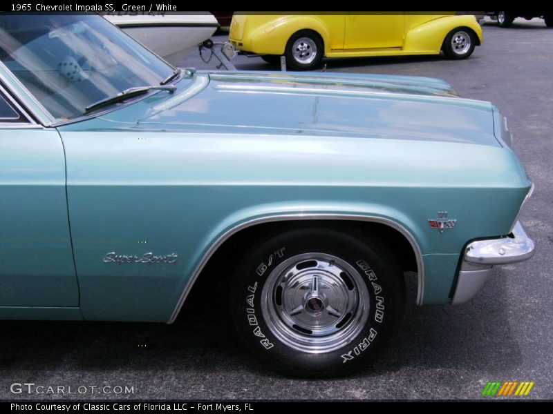 Green / White 1965 Chevrolet Impala SS