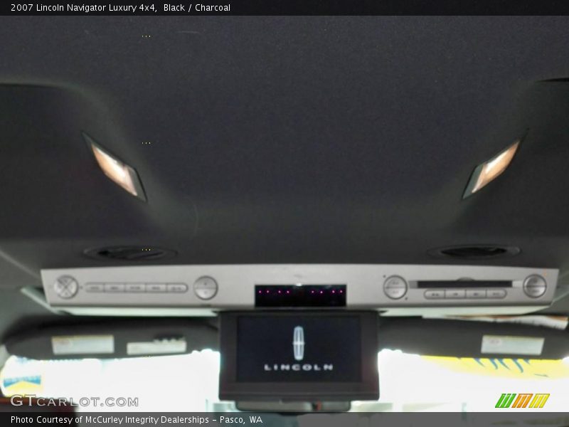 Black / Charcoal 2007 Lincoln Navigator Luxury 4x4