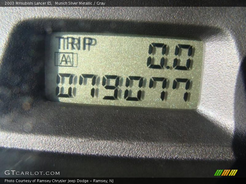 Munich Silver Metallic / Gray 2003 Mitsubishi Lancer ES