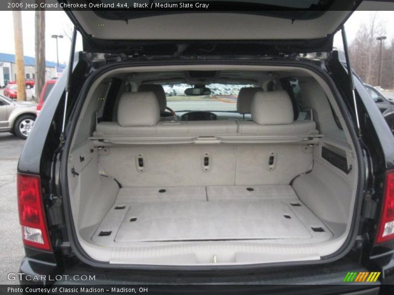 Black / Medium Slate Gray 2006 Jeep Grand Cherokee Overland 4x4