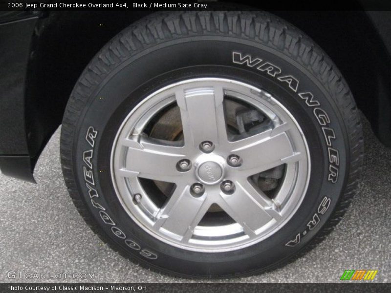 Black / Medium Slate Gray 2006 Jeep Grand Cherokee Overland 4x4