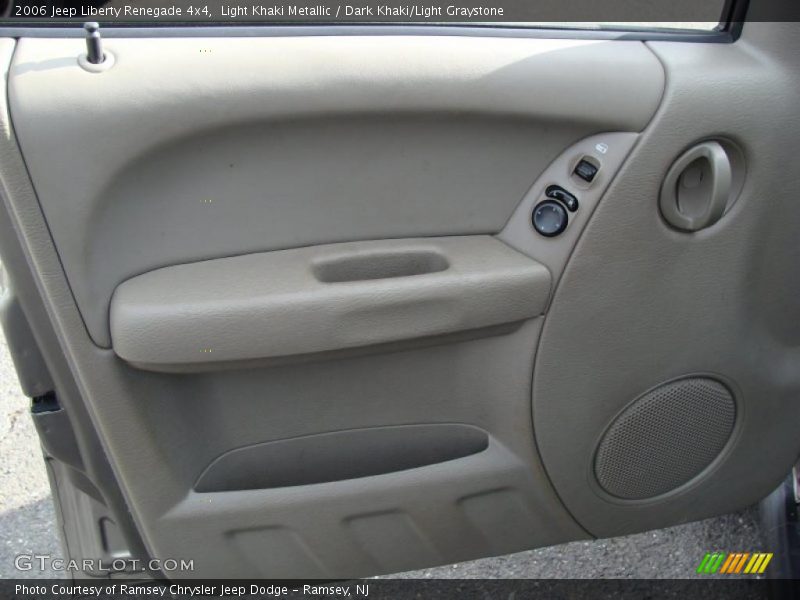 Light Khaki Metallic / Dark Khaki/Light Graystone 2006 Jeep Liberty Renegade 4x4