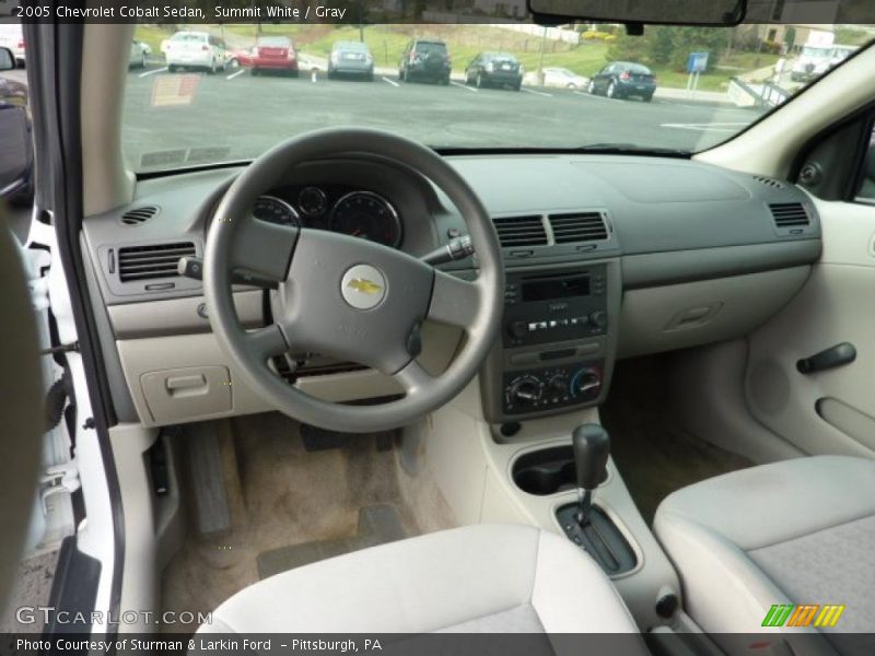 Summit White / Gray 2005 Chevrolet Cobalt Sedan