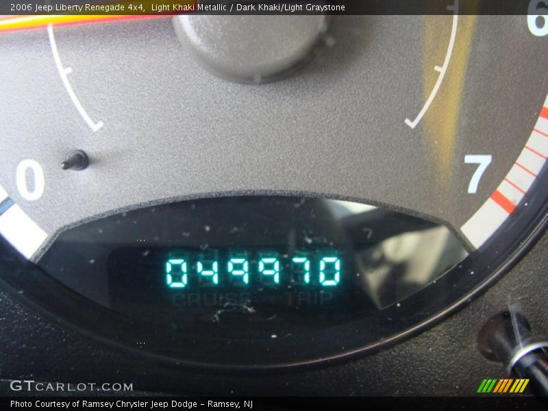 Light Khaki Metallic / Dark Khaki/Light Graystone 2006 Jeep Liberty Renegade 4x4