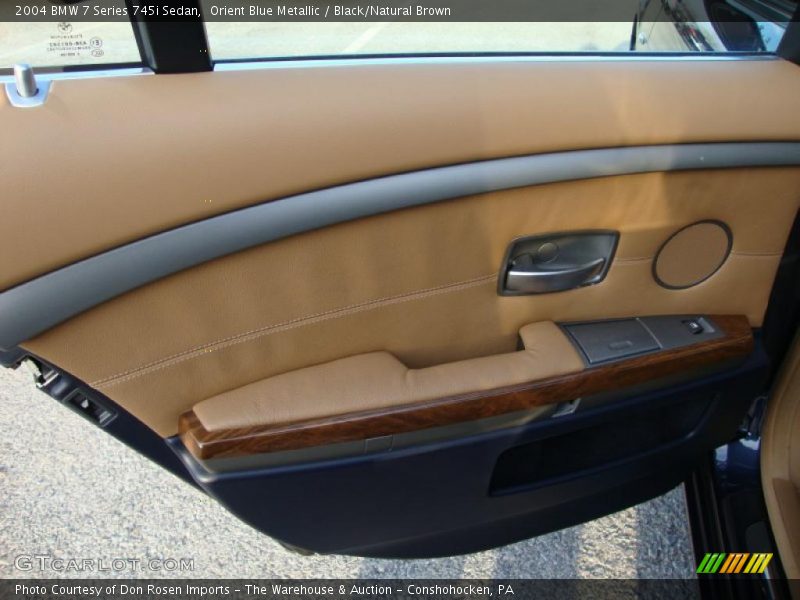 Door Panel of 2004 7 Series 745i Sedan