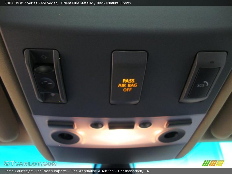 Controls of 2004 7 Series 745i Sedan