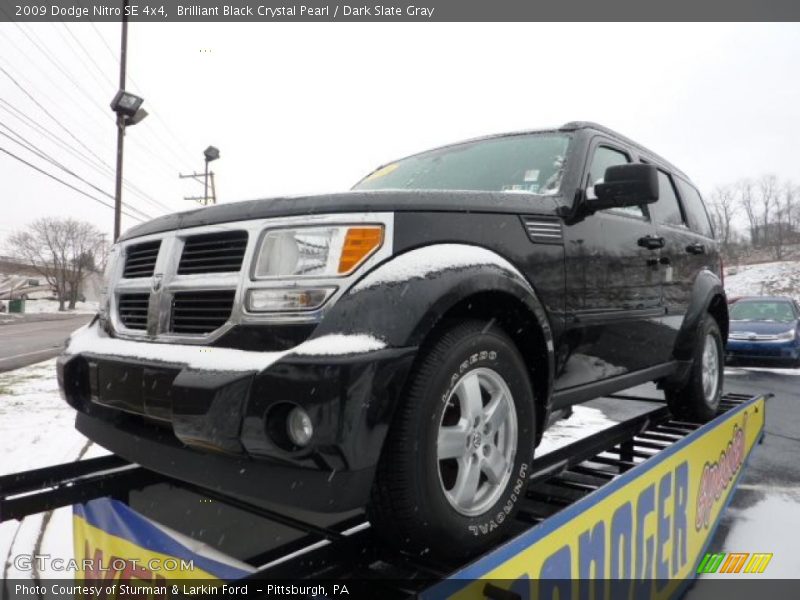 Brilliant Black Crystal Pearl / Dark Slate Gray 2009 Dodge Nitro SE 4x4