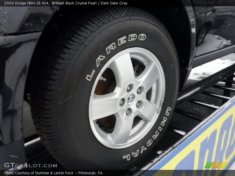 Brilliant Black Crystal Pearl / Dark Slate Gray 2009 Dodge Nitro SE 4x4