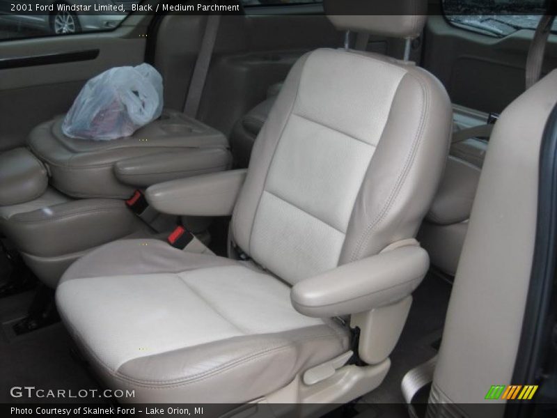 Black / Medium Parchment 2001 Ford Windstar Limited