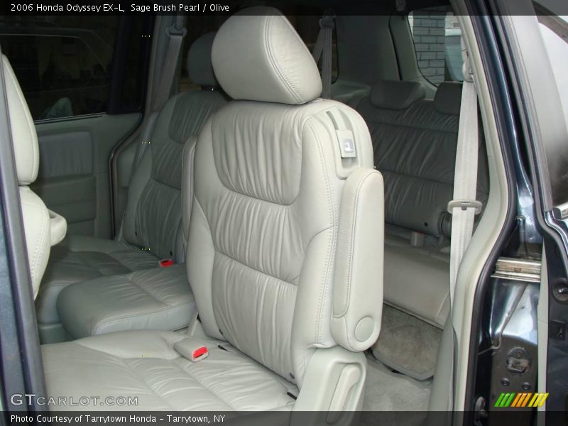 Sage Brush Pearl / Olive 2006 Honda Odyssey EX-L