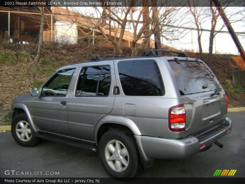 Bronzed Gray Metallic / Charcoal 2001 Nissan Pathfinder LE 4x4