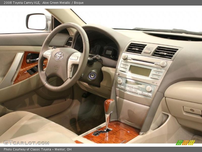 Aloe Green Metallic / Bisque 2008 Toyota Camry XLE