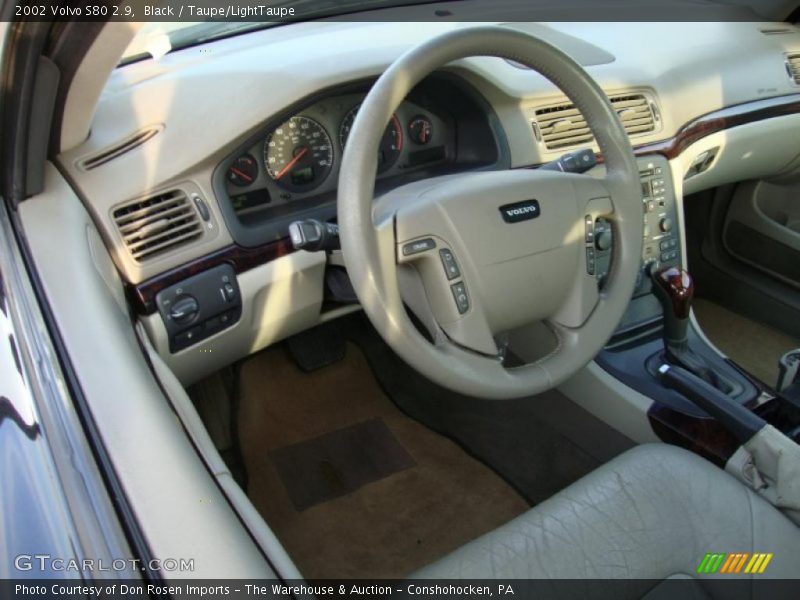 Black / Taupe/LightTaupe 2002 Volvo S80 2.9