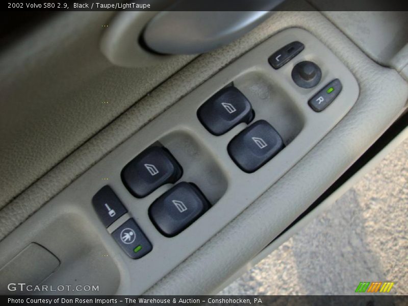 Black / Taupe/LightTaupe 2002 Volvo S80 2.9