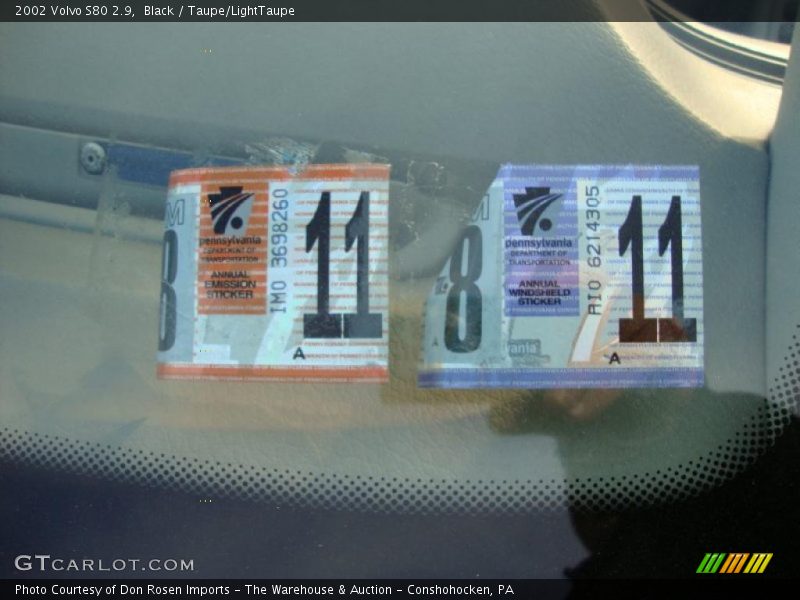 Black / Taupe/LightTaupe 2002 Volvo S80 2.9
