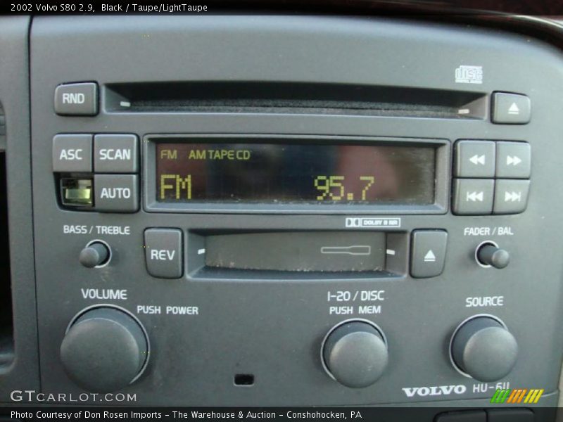 Black / Taupe/LightTaupe 2002 Volvo S80 2.9