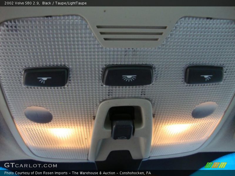 Black / Taupe/LightTaupe 2002 Volvo S80 2.9