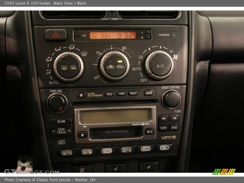 Controls of 2003 IS 300 Sedan