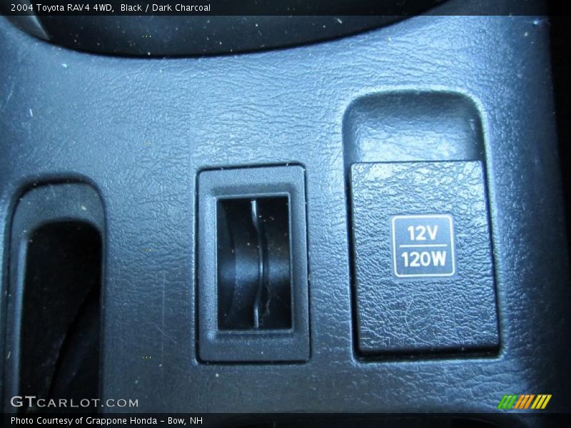 Black / Dark Charcoal 2004 Toyota RAV4 4WD