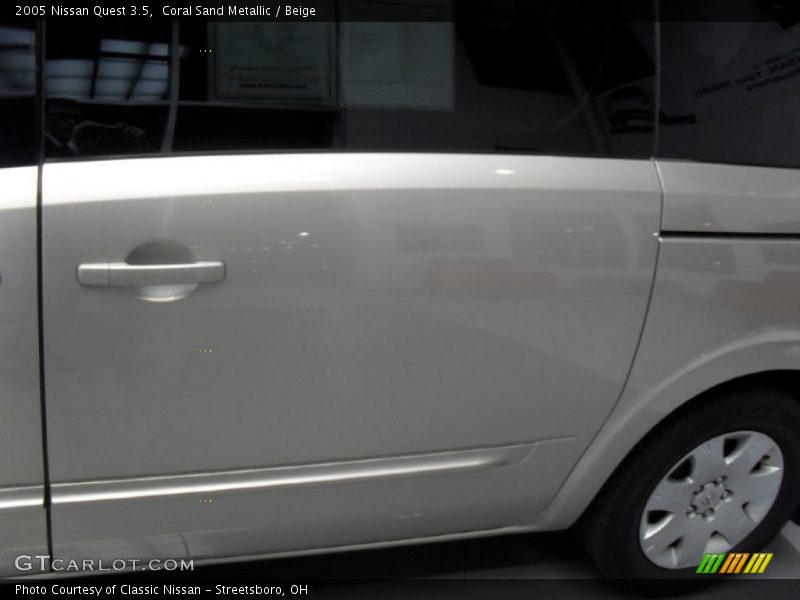 Coral Sand Metallic / Beige 2005 Nissan Quest 3.5