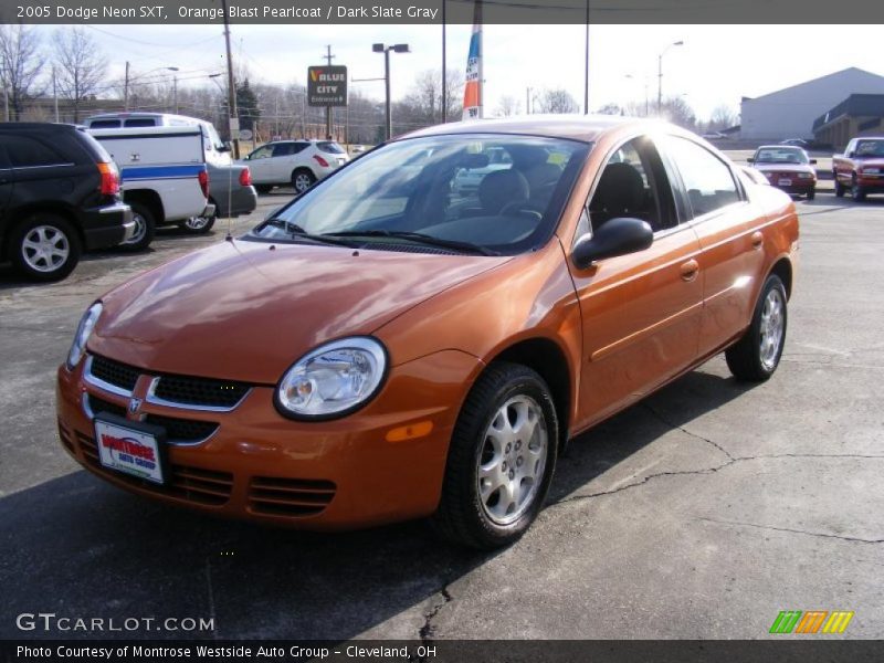Orange Blast Pearlcoat / Dark Slate Gray 2005 Dodge Neon SXT