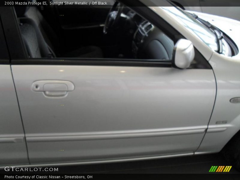 Sunlight Silver Metallic / Off Black 2003 Mazda Protege ES