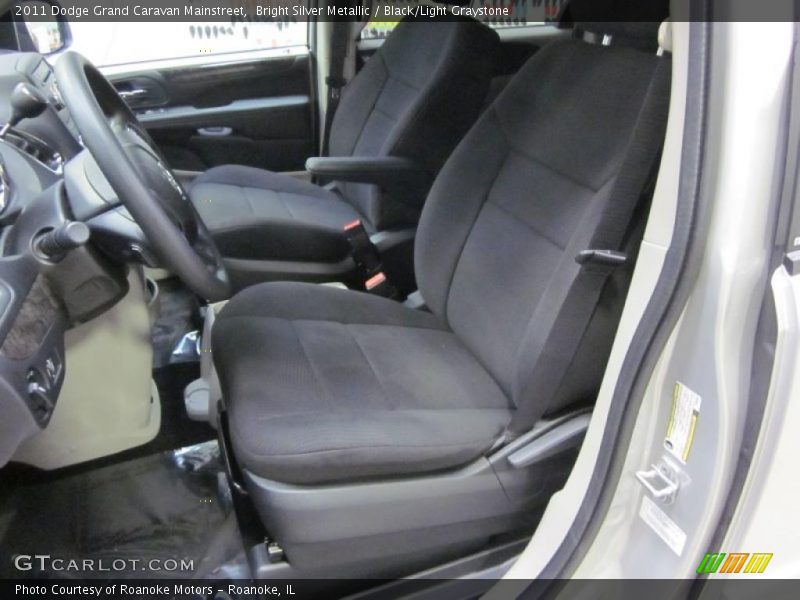  2011 Grand Caravan Mainstreet Black/Light Graystone Interior