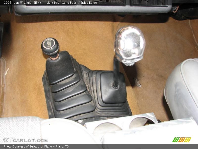 Light Pearlstone Pearl / Spice Beige 1995 Jeep Wrangler SE 4x4