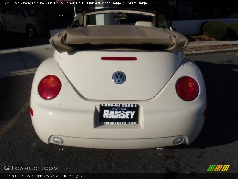 Harvest Moon Beige / Cream Beige 2005 Volkswagen New Beetle GLS Convertible