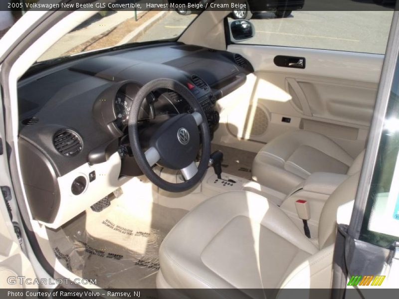 Harvest Moon Beige / Cream Beige 2005 Volkswagen New Beetle GLS Convertible
