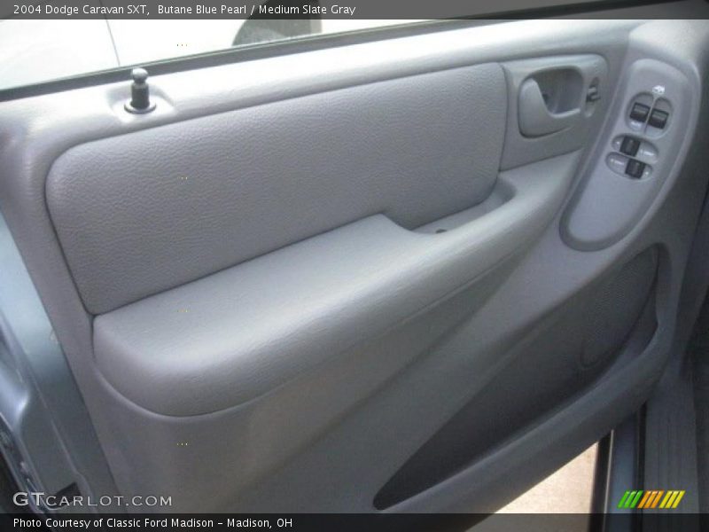 Butane Blue Pearl / Medium Slate Gray 2004 Dodge Caravan SXT