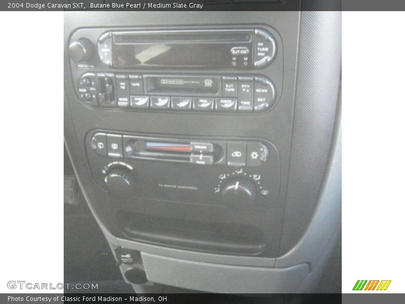 Butane Blue Pearl / Medium Slate Gray 2004 Dodge Caravan SXT