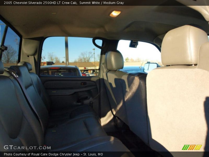 Summit White / Medium Gray 2005 Chevrolet Silverado 2500HD LT Crew Cab