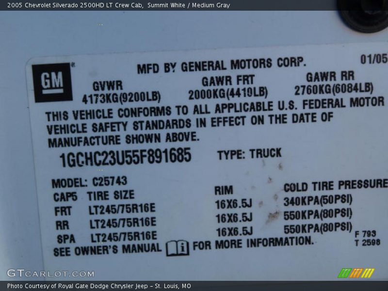 Summit White / Medium Gray 2005 Chevrolet Silverado 2500HD LT Crew Cab