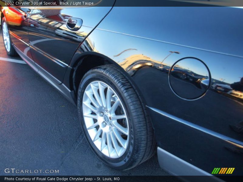 Black / Light Taupe 2002 Chrysler 300 M Special