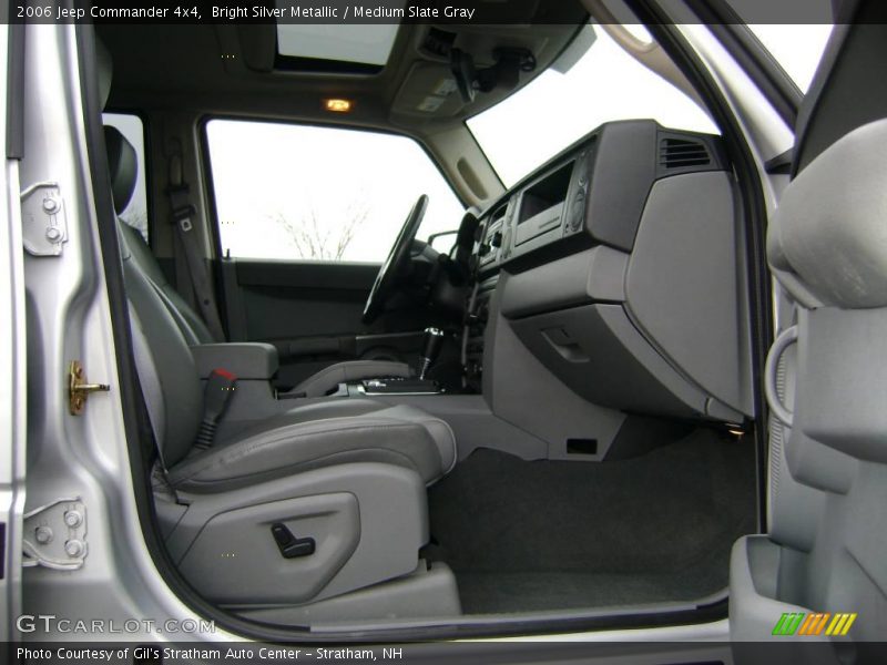 Bright Silver Metallic / Medium Slate Gray 2006 Jeep Commander 4x4